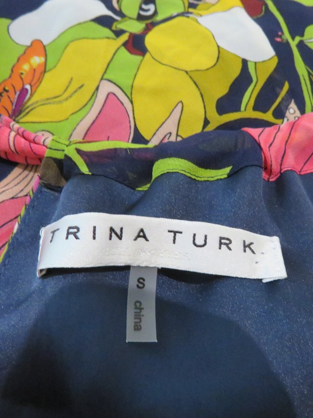 TRINA TURK 100% Silk Tropical Halter Neck Top Small Vacation Summer Preppy - Picture 12 of 13
